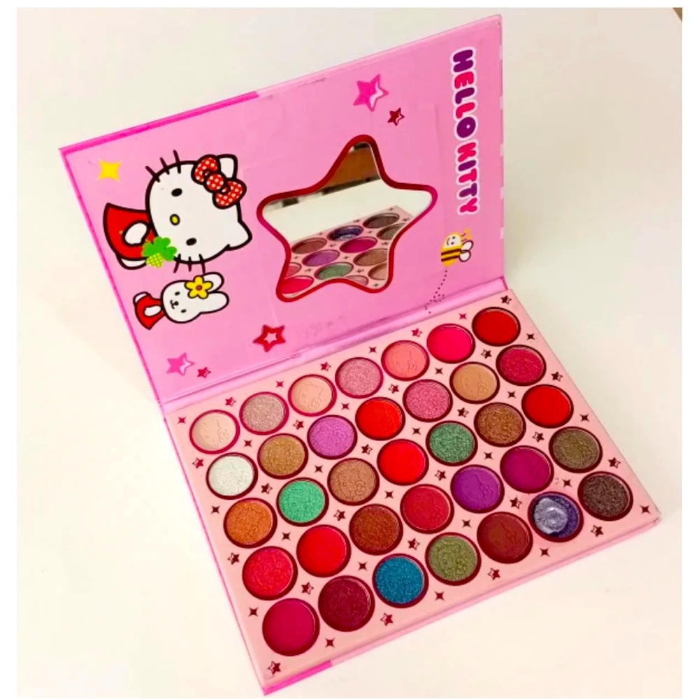 HELLO KITTY MAN TOU 35-COLORS EYESHADOW PALETTE